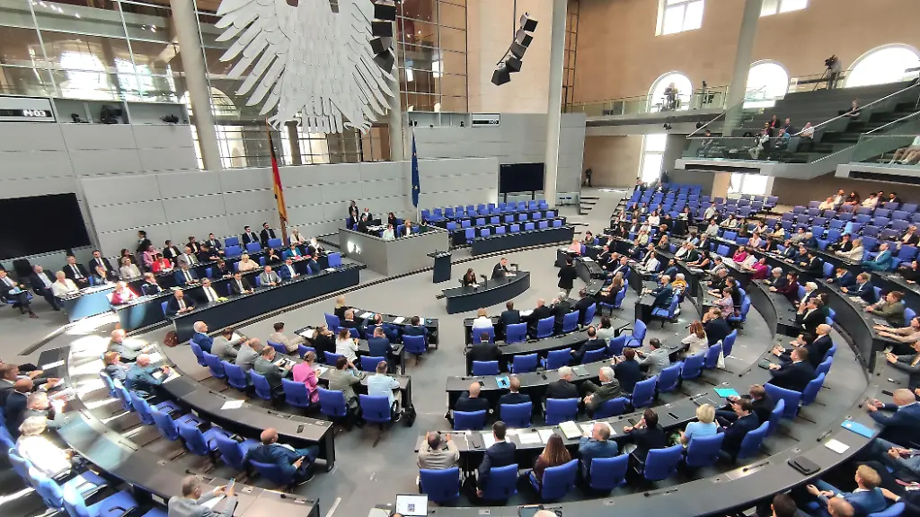 Berlin-Deutschland-Deutscher-Bundestag-88