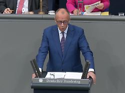Regierungserklärung des Kanzlers: Selbstbewusster Friederich Merz erntet Gelächter und scharfe Kritik episode artwork