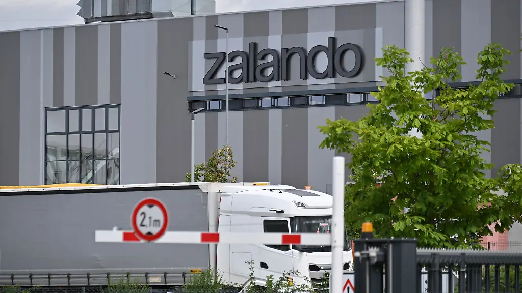 Sozialplan-fuer-Erfurter-Zalando-Beschaeftigte-in-Erfurt-ausgehandelt