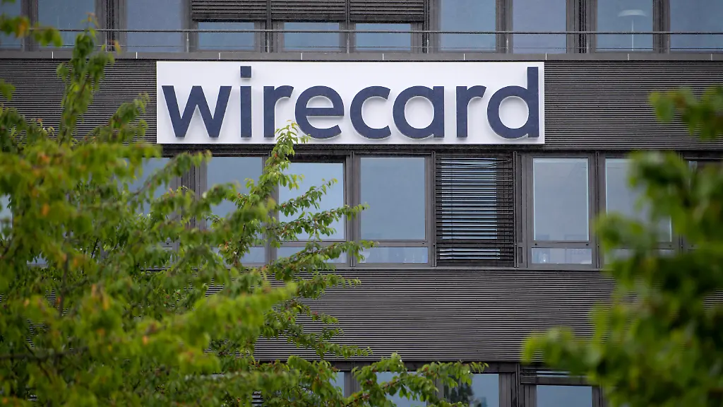 ba3c3de84a6901fb40ef1a6e151c65ea