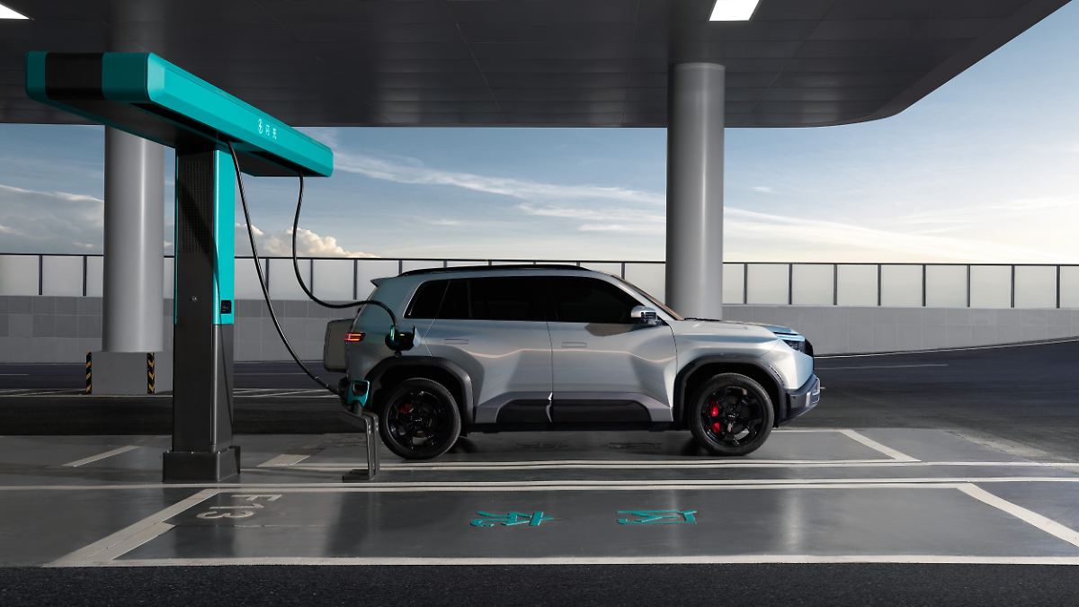 Kurz-Strom-tanken-weit-kommen-Wie-funktioniert-Megawattladen-