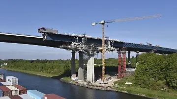 598565606