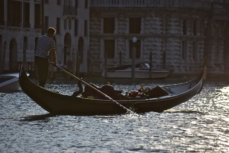 26-Gondoliere