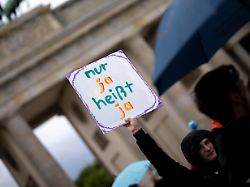 Einvernehmlichkeit beim Sex: Bundesrat stimmt für "Nur Ja heißt Ja"-Regel im Sexualstrafrecht