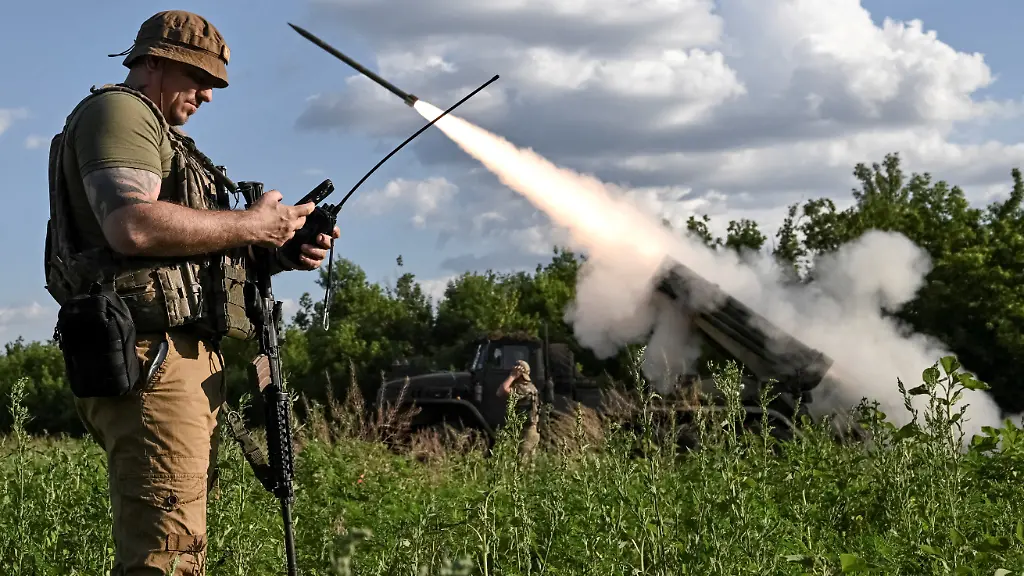 2026-06-25T081942Z_139107613_RC24ZLAPYI8R_RTRMADP_3_UKRAINE-CRISIS-FRONTLINE-DNIPROPETROVSK-REGION