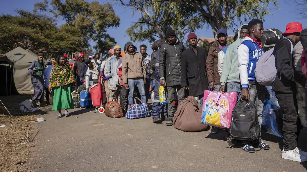 Migrants-seek-repatriation-at-Malawi-Consulate-in-Johannesburg-after-unrest-JOHANNESBURG-SOUTH-AFRICA-JUNE-30-A-group-of-Malawian-undocumented-migrants-gather-in-front-of-the-Malawian-Consulate-building-to-prepare-for-their-return-home-by-buses-following-a-resurgence-of-xenophobic-attacks-and-anti-migrant-protests-in-Johannesburg-South-Africa-on-June-30-2026-Ihsaan-Haffejee-Anadolu-Johannesburg-South-Africa-Editorial-use-only-Please-get-in-touch-for-any-other-usage