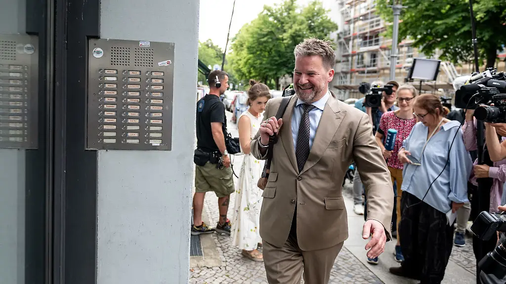 Berlins-CDU-Fraktionschef-Dirk-Stettner-sieht-im-Wechsel-des-Spitzenkandidaten-einige-Herausforderungen-auf-die-Partei-zukommen