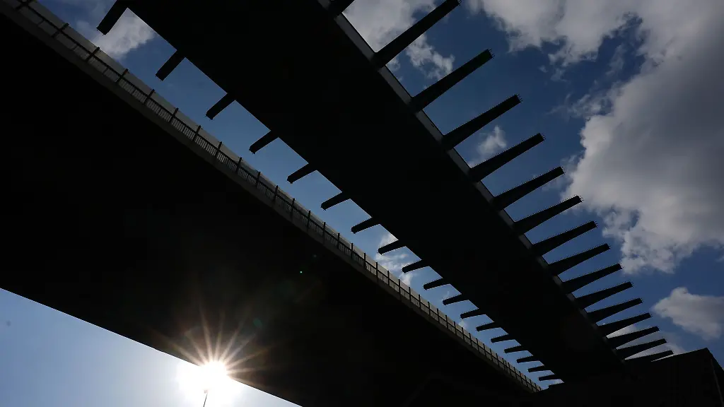 Der-erste-Teil-der-neuen-Rader-Hochbruecke-soll-Ende-des-Jahres-befahrbar-sein