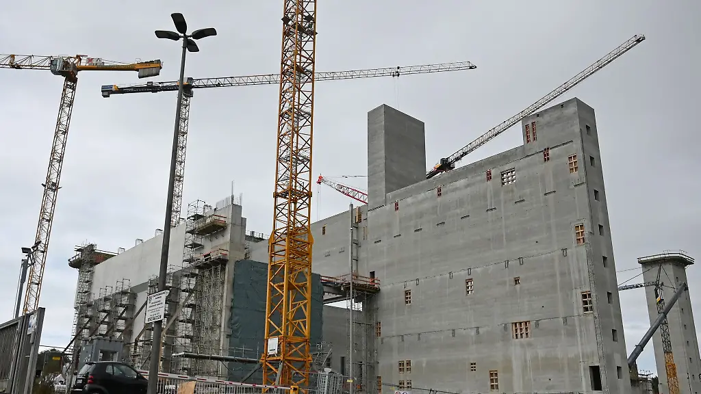Die-FDP-Hamburg-fordert-wegen-der-Kostensteigerung-beim-Bau-der-Muellverbrennungsanlage-den-Buergermeister-zum-Handeln