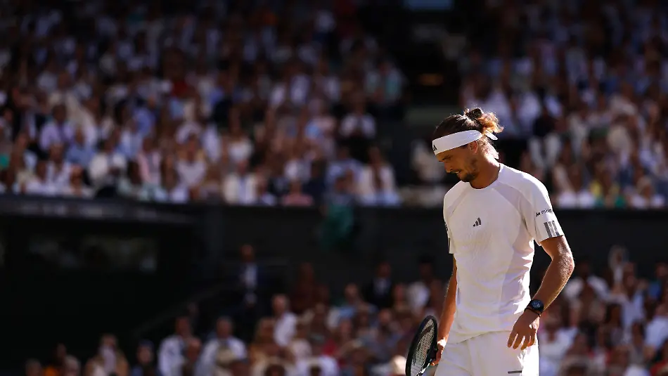 Tennis-Wimbledon-All-England-Lawn-Tennis-and-Croquet-Club-London-Britain-July-12-2026-Germany-s-Alexander-Zverev-reacts-during-his-final-match-against-Italy-s-Jannik-Sinner-REUTERS-Andrew-Couldridge