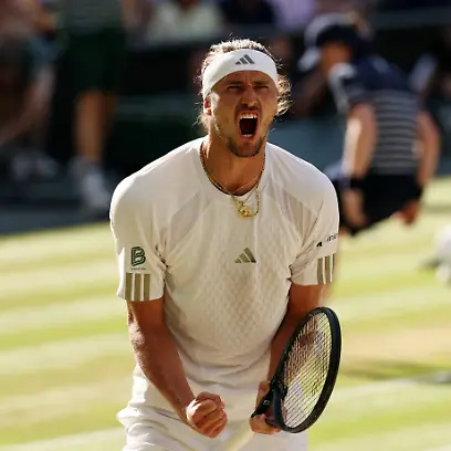 Tennis-Wimbledon-All-England-Lawn-Tennis-and-Croquet-Club-London-Britain-July-12-2026-Germany-s-Alexander-Zverev-celebrates-after-winning-the-first-set-in-his-final-match-against-Italy-s-Jannik-Sinner-REUTERS-Toby-Melville-TPX-IMAGES-OF-THE-DAY