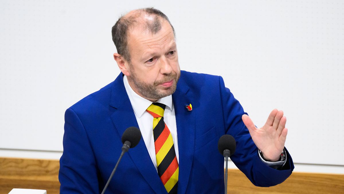 Der TagAfD: Ex-Fraktionschef in Niedersachsen ausgeschlossen