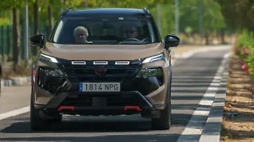 W26167_-_NISSAN_ELECTRIFIED_ADVENTURE_130