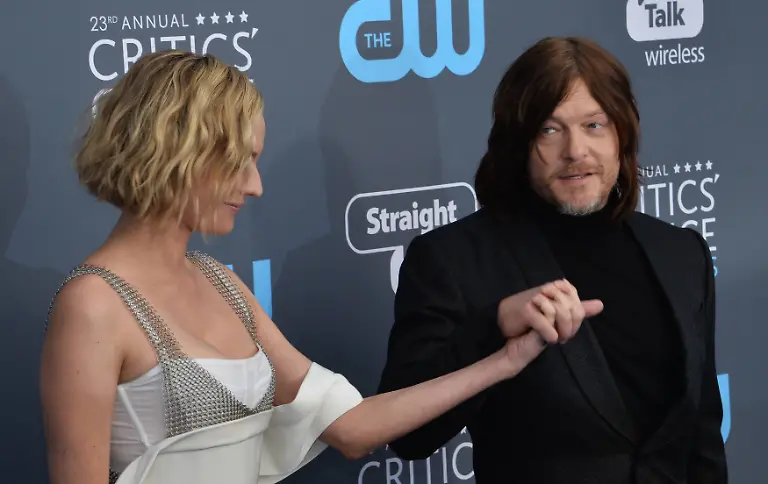 Diane-Kruger-and-Norman-Reedus-attend-the-23rd-annual-Critics-Choice-Awards-at-Barker-Hanger-in-Santa-Monica-California-on-December-11-2018