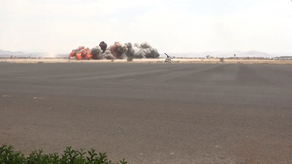 2026-07-13T152136Z_956227613_RC23DMAJSRCW_RTRMADP_3_IRAN-CRISIS-YEMEN-AIRPORT