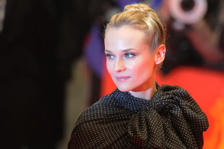 German-actress-Diane-Kruger-arrives-for-the-premiere-of-the-movie-Farewell-My-Queen-Les-Adieux-a-la-reine-during-the-62nd-Berlin-International-Film-Festival-in-Berlin-Germany-09-February-2012-The-movie-has-been-selected-as-the-Berlinale-s-opening-film-and-is-part-of-the-main-competition-The-62nd-Berlinale-takes-place-from-09-to-19-February