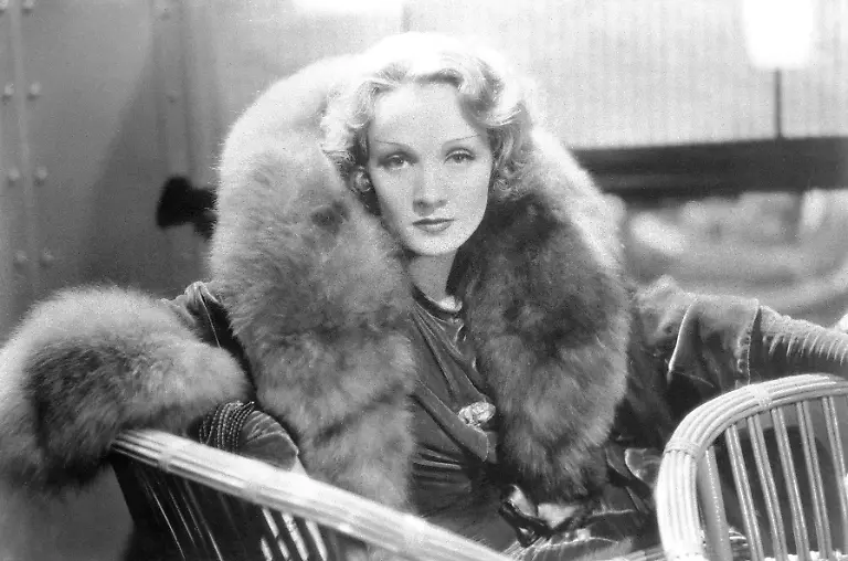 MARLENE-DIETRICH-Aufnahme-von-1932-B307708