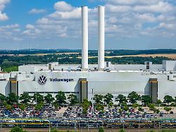 Besser als Werkschließungen?: Was sollen "intelligente Lösungen" für die bedrohten VW-Standorte sein?