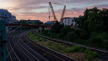 606259148