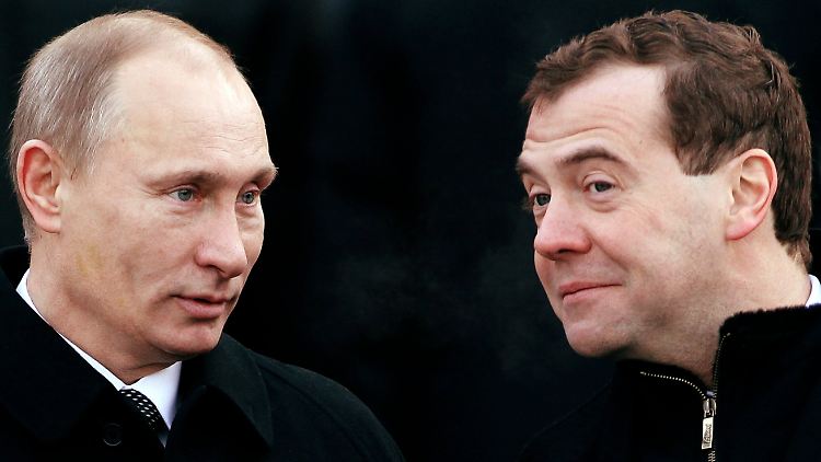 Kommt es zum Duell? Putin und Medwedew wollen sich eigentlich einige, wer bei den Wahlen antritt.