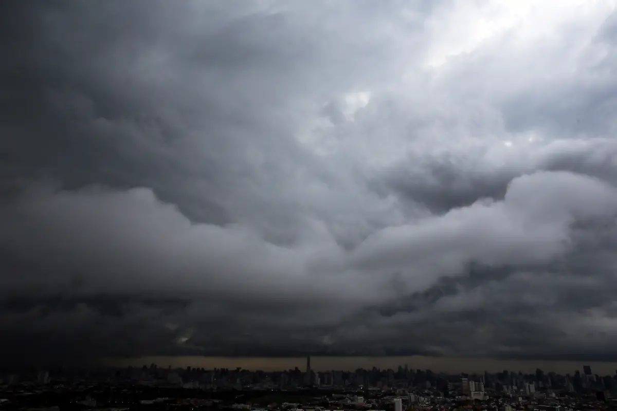 2017-10-02T151718Z-1627995294-RC14EF549300-RTRMADP-3-THAILAND-WEATHER