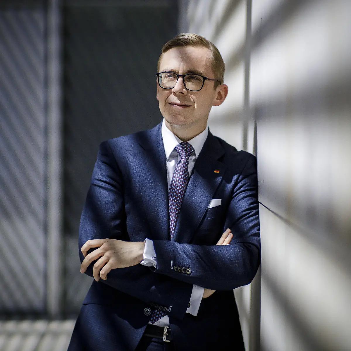 Er ist eben noch jung": CDU-Fraktionsvize nimmt Amthor in Schutz - ntv.de