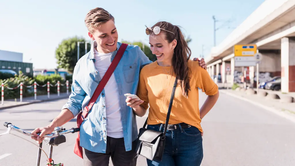 Happy-SIM-bietet-seinen-Geburtstags-Tarif-aktuell-zwei-Monate-gratis-an