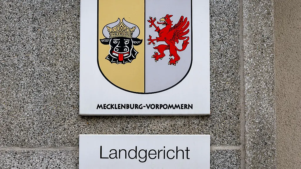 Verhandlungsort-ist-das-Landgericht-Rostock