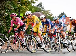 Tour de France schnell wie nie: Rad-Dominator Pogacar staunt beim Pinkeln über Rekordtempo
