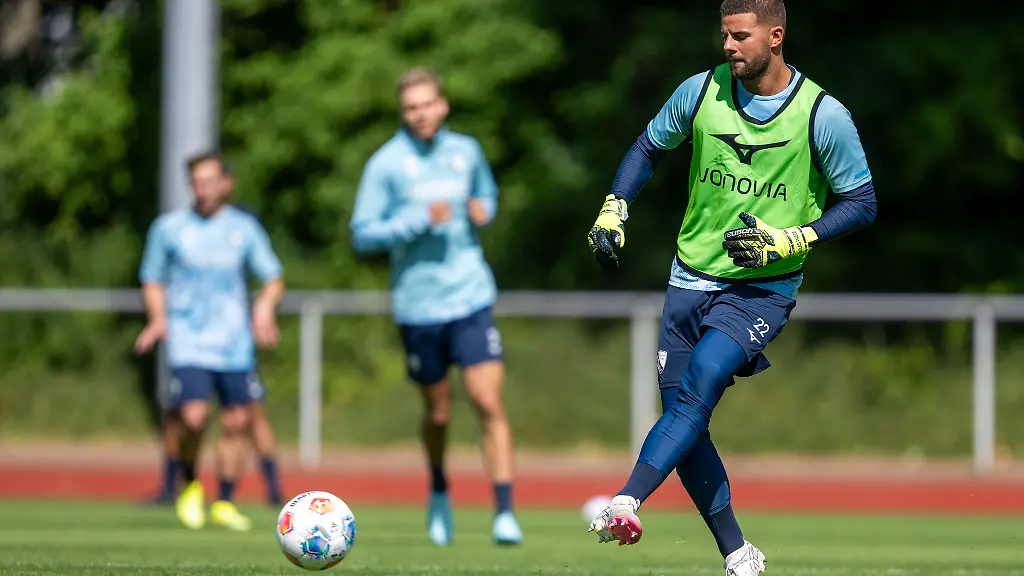 Ersatztorwart-Niclas-Thiede-verlaesst-den-VfL-Bochum