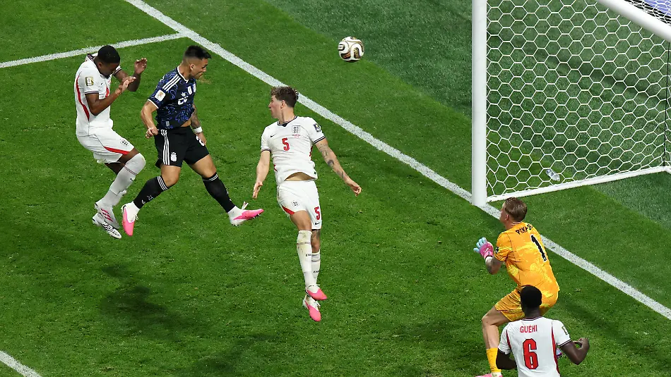 England-v-Argentina-FIFA-World-Cup-WM-Weltmeisterschaft-Fussball-15-July-2026-Atlanta-FIFA-World-Cup-Football-Semi-Final-England-v-Argentina-Lautaro-Martinez-scores-the-second-goal-for-Argentina-Photo-Charlotte-Wilson-Offside-Atlanta-Georgia-USA-England-gegen-Argentinien-FIFA-Weltmeisterschaft-am-15