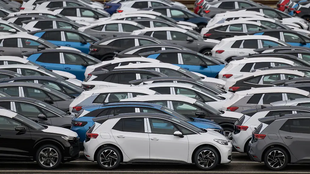 Fast-jeder-fuenfte-neu-zugelassene-Pkw-ist-ein-Elektroauto