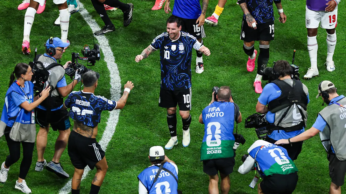 ATLANTA-GEORGIA-JULY-15-Lionel-Messi-of-Team-Argentina-celebrates-during-the-FIFA-World-Cup-WM-Weltmeisterschaft-Fussball-2026-Semi-Final-match-between-England-and-Argentina-at-Atlanta-Stadium-on-July-15-2026-in-Atlanta-Georgia