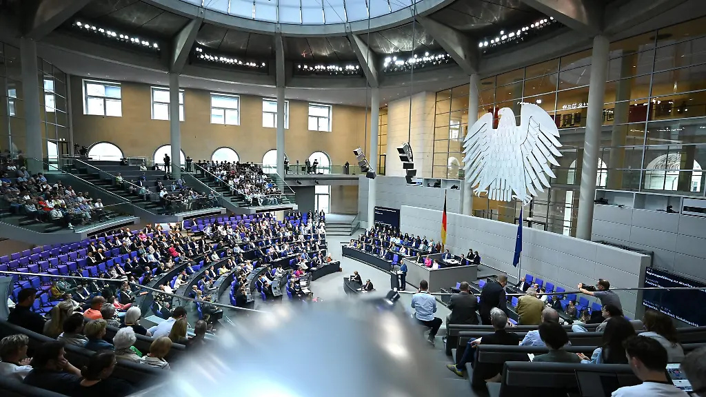 Ueber-das-Portal-Abgeordnetenwatch-wurden-zuletzt-361-Fragen-an-saechsische-Bundestagsabgeordnete-gestellt