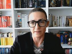 Velina Tchakarova: Selenskyj ersetzt Verteidigungsminister? "Alle sind überrascht"