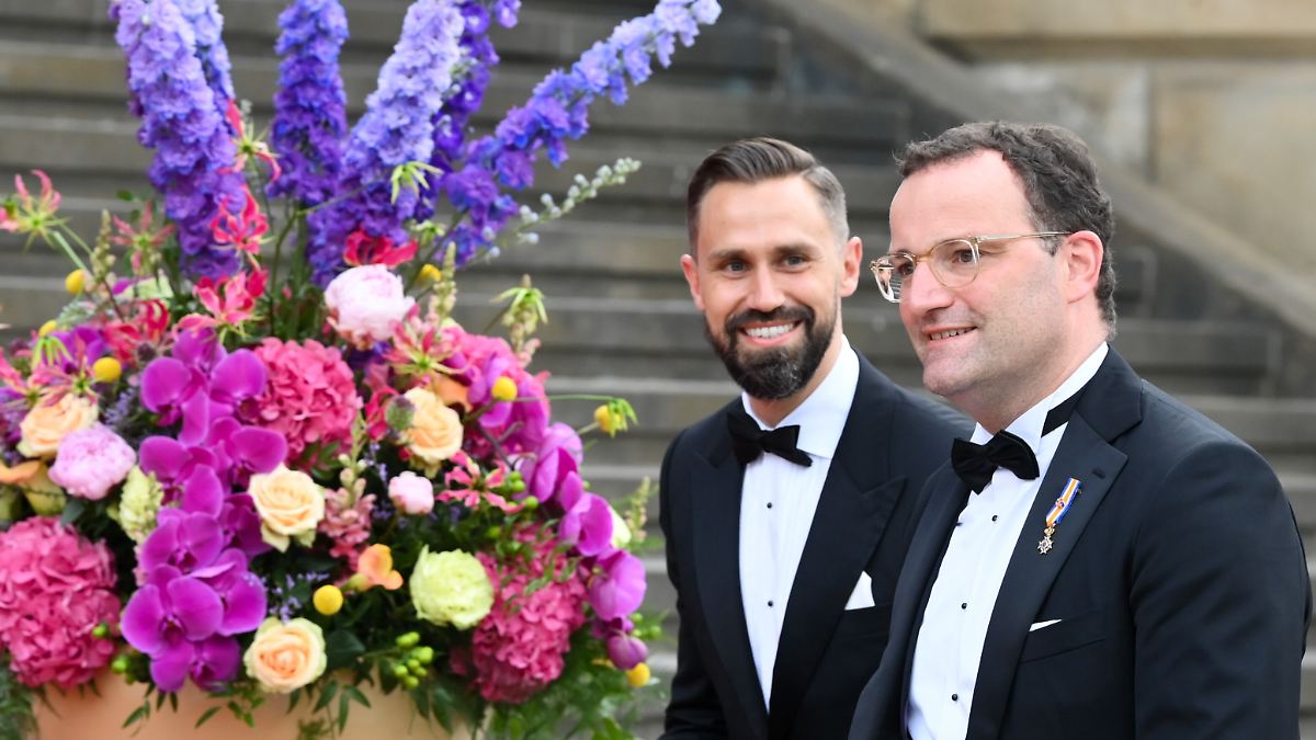 Den Doppelmoral-Vorwurf hat Jens Spahn kommen sehen