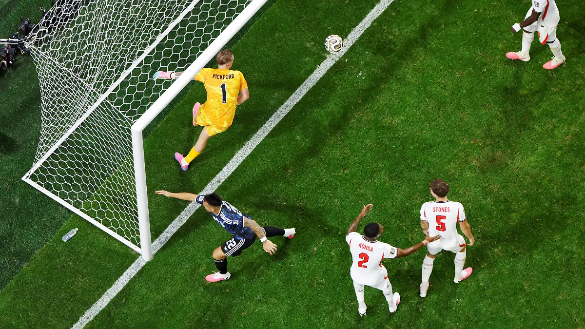 2026-07-15T221254Z_223122483_UP1EM7F1N4CLR_RTRMADP_3_SOCCER-WORLDCUP-ENG-ARG