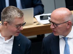 Über falsche Angaben gestolpert: Wegner-Rückzug beschert der CDU einen Umfrage-Sprung