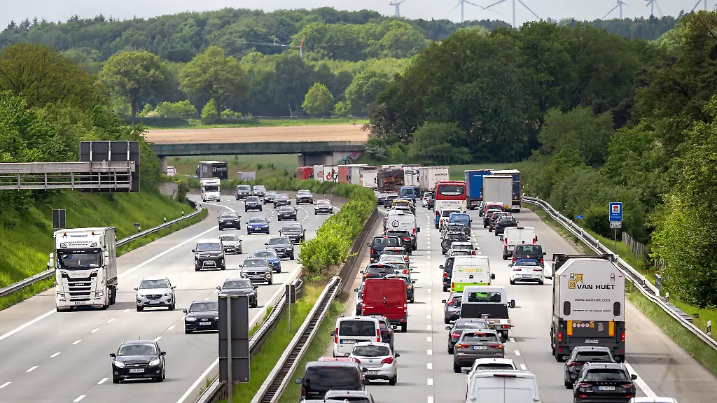Bis-der-neue-landeseigene-Slogan-Niedersachsen-Das-ist-gross-auf-Schildern-an-den-Autobahnen-zu-sehen-sein-wird-dauert-es-noch-etwas
