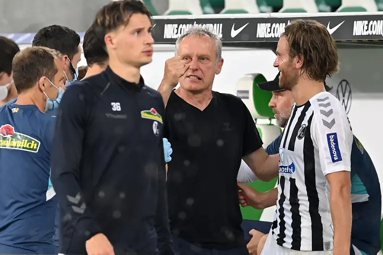 7d25dd45b4deb3663efb6ab6fd25ab79