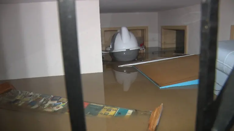 19bc892accb51e17b2bad73115e42e80