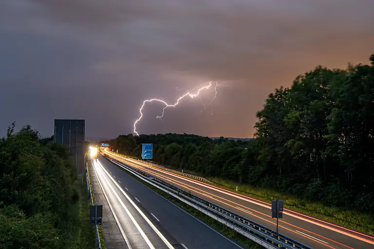 06417a0354dc15baa8f0e78fa9ab25bc