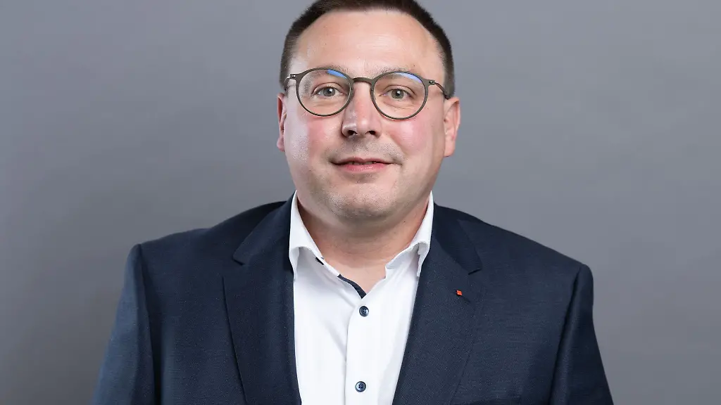 Der-SPD-Politiker-Gerald-Eisenblaetter-fordert-Nachbesserungen-an-den-Kita-Plaenen-des-Bundes-Archivbild
