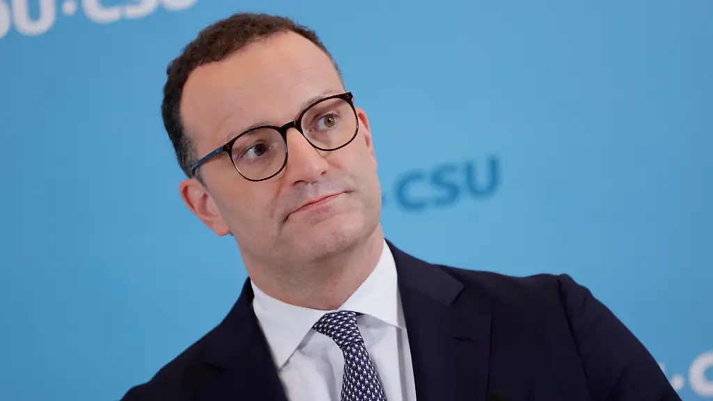 Jens-Spahn-CDU-Deutschland-Berlin-Reichstag-Pressekonferenz-CDU-CSU