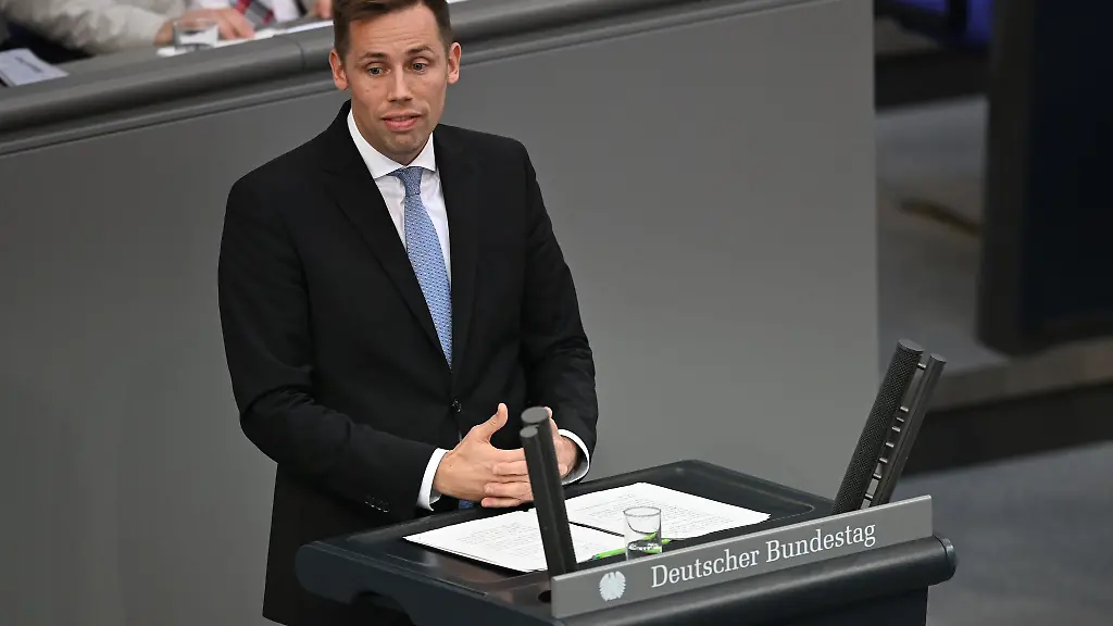 Der-saechsische-CDU-Politiker-Florian-Oest-fordert-nach-der-Diskussion-um-Bundestagsfraktionschef-Jens-Spahn-von-seiner-Partei-eine-Neuausrichtung