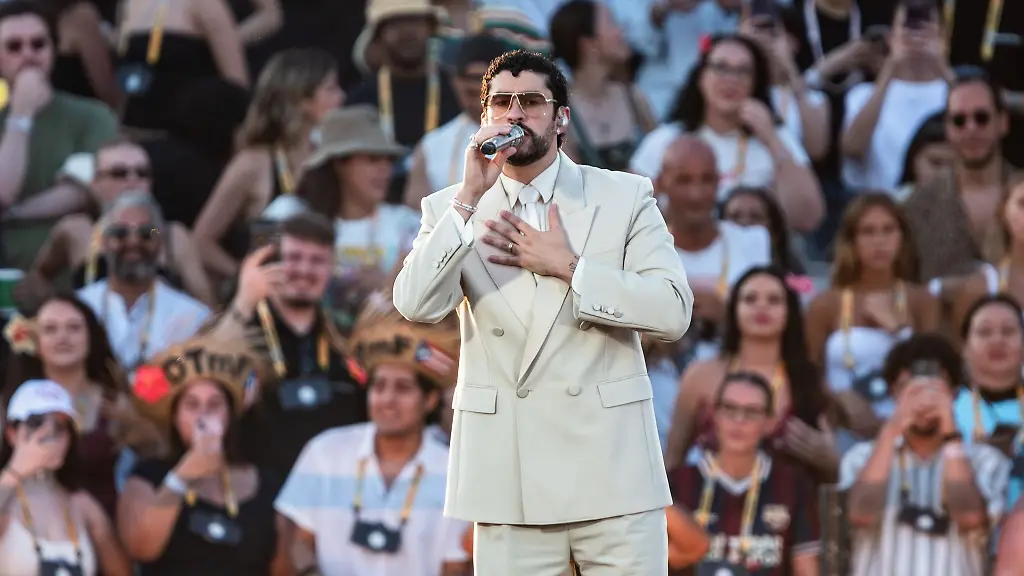 Ein-Konzert-von-Bad-Bunny-musste-wegen-eines-Hagelschauers-abgebrochen-werden