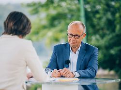 "Ich spreche im Konjunktiv": Merz deutet Kabinettsumbau für Spahn-Nachfolge an