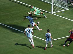 Kampf um den WM-Pokal: LIVE: Spanien vergibt erste Chance - Messi blass Soccer Football FIFA World Cup 2026 Final Spain V Argentina New York New Jersey Stadium East Rutherford New Jersey U S