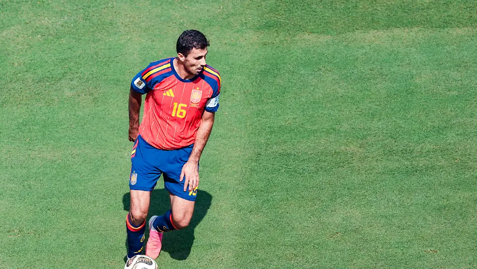 July-19-2026-East-Rutherford-New-Jersey-United-States-Rodri-of-Spain-runs-with-the-ball-during-a-FIFA-Menas-World-Cup-2026-Final-match-between-Spain-and-Argentina-at-New-York-New-Jersey-Stadium-in-New-Jersey-on-July-19th-2026-Credit-Image-Richard-Callis-Sport-Press-Photo-via-ZUMA-Press
