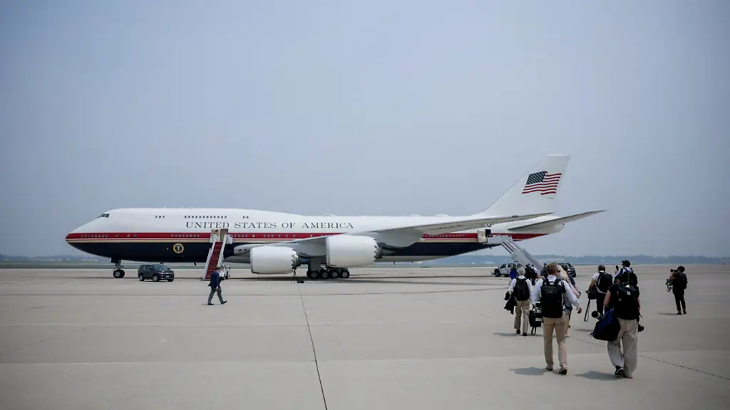 Members-of-the-media-walk-towards-the-new-Qatari-gifted-Air-Force-One-ahead-of-the-arrival-of-U-S-President-Donald-Trump-at-Joint-Base-Andrews-Maryland-U-S-July-17-2026